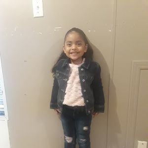 Meet your Posher, Lidia